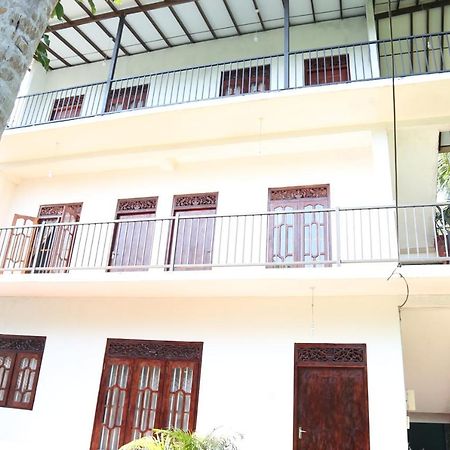 Sumudu Villa Хикадува Екстериор снимка