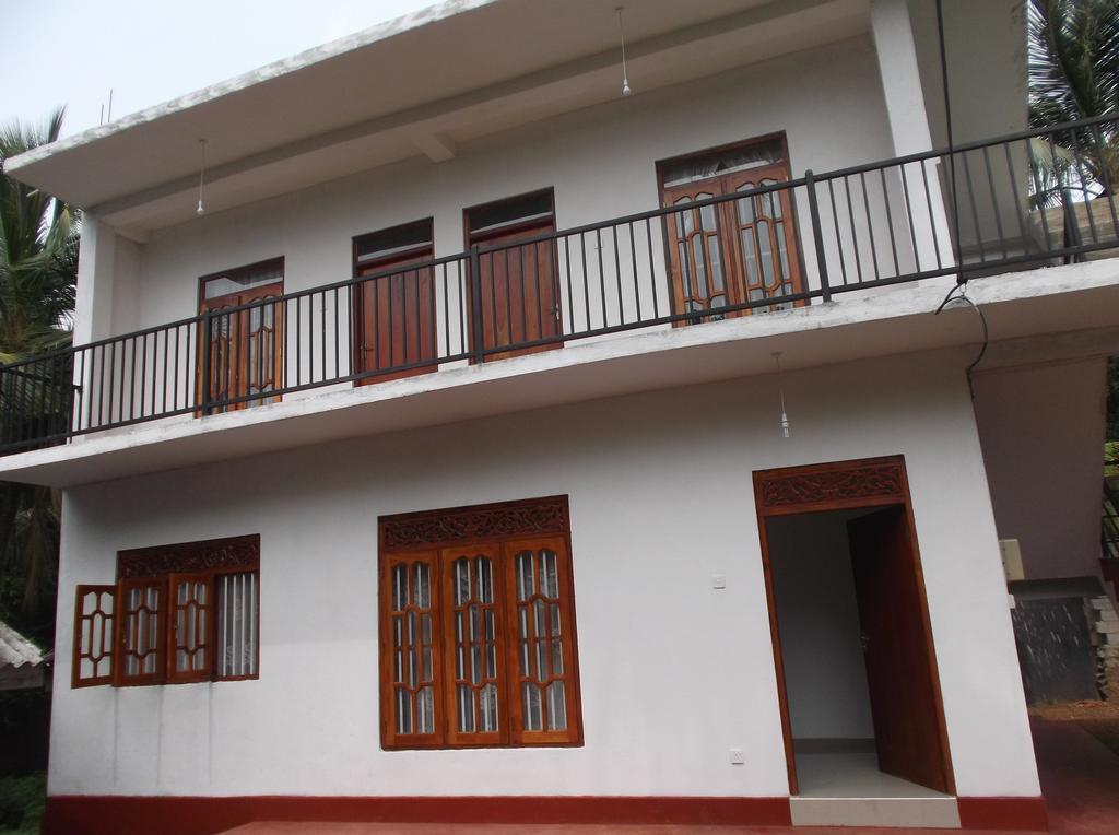 Sumudu Villa Хикадува Екстериор снимка