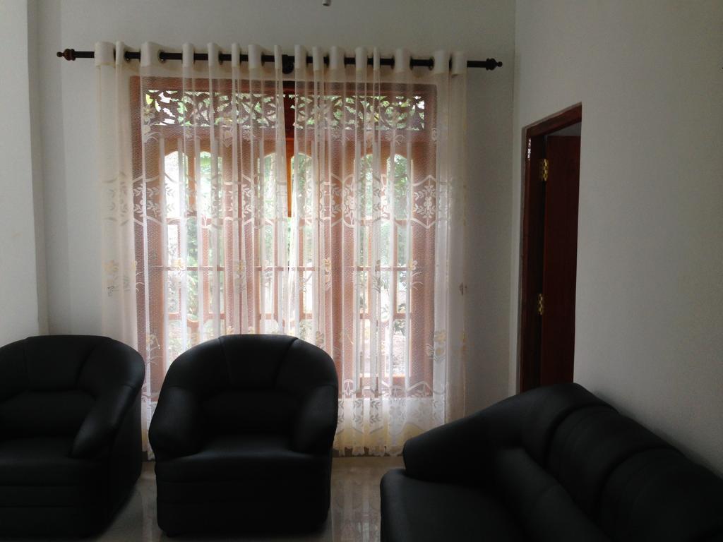 Sumudu Villa Хикадува Екстериор снимка